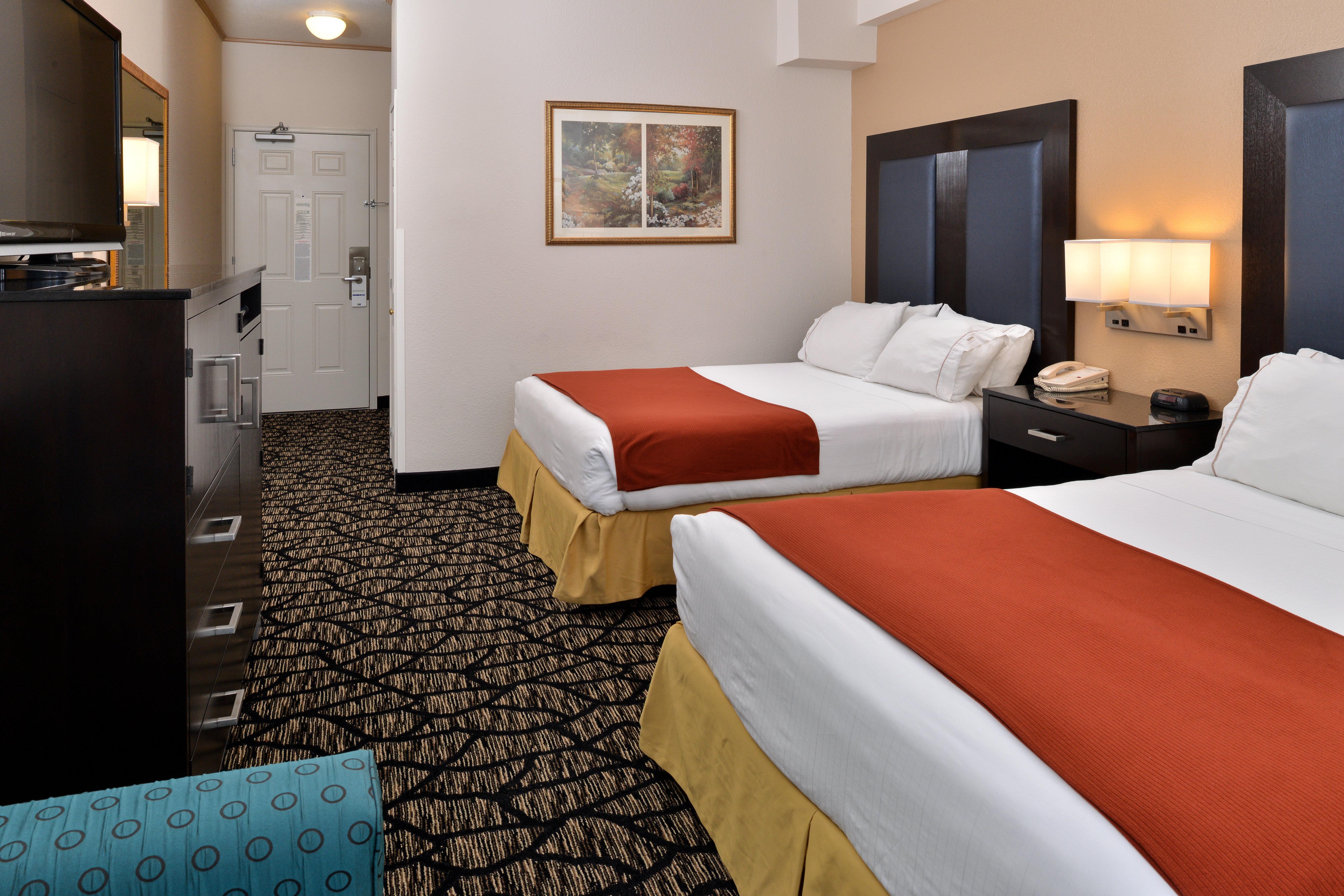 Holiday Inn Express & Suites Tacoma South - Lakewood By Ihg Экстерьер фото