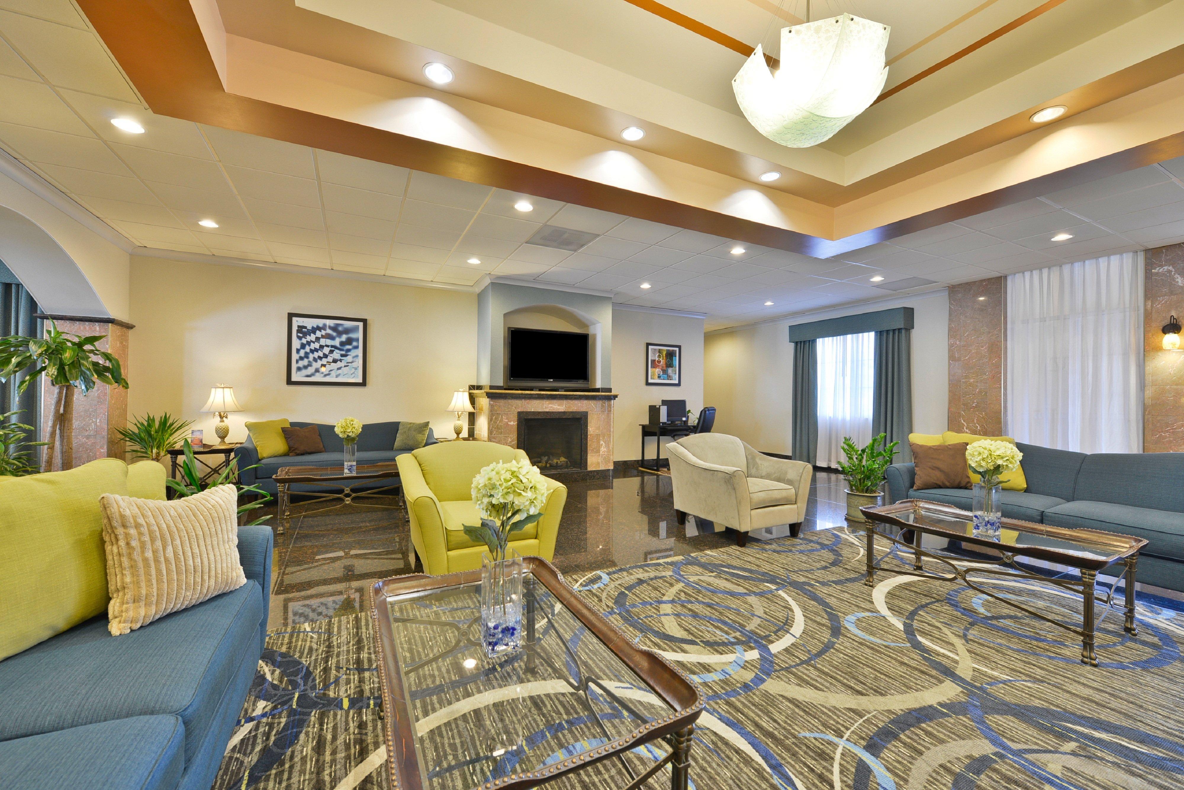 Holiday Inn Express & Suites Tacoma South - Lakewood By Ihg Экстерьер фото