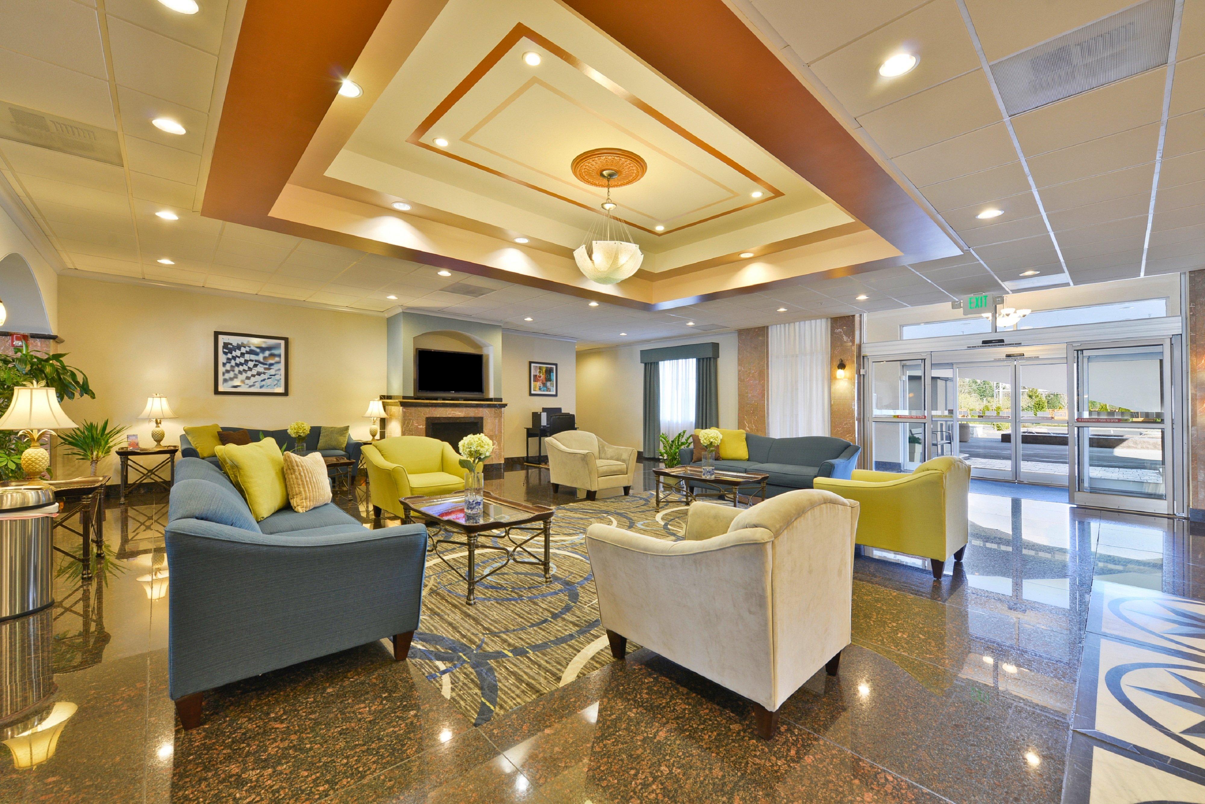 Holiday Inn Express & Suites Tacoma South - Lakewood By Ihg Экстерьер фото