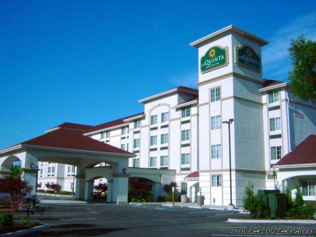 Holiday Inn Express & Suites Tacoma South - Lakewood By Ihg Экстерьер фото