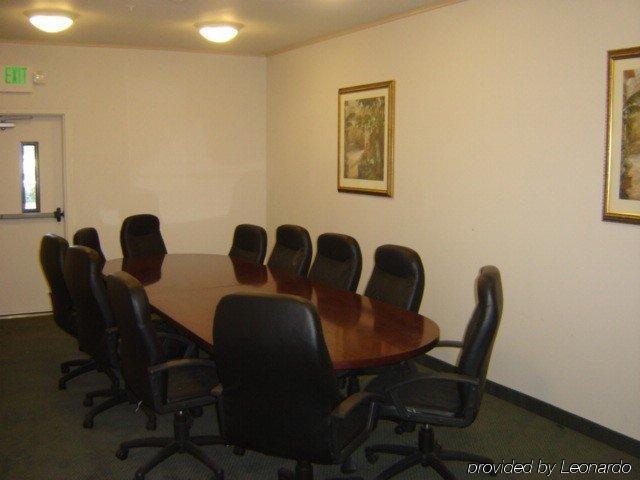Holiday Inn Express & Suites Tacoma South - Lakewood By Ihg Удобства фото