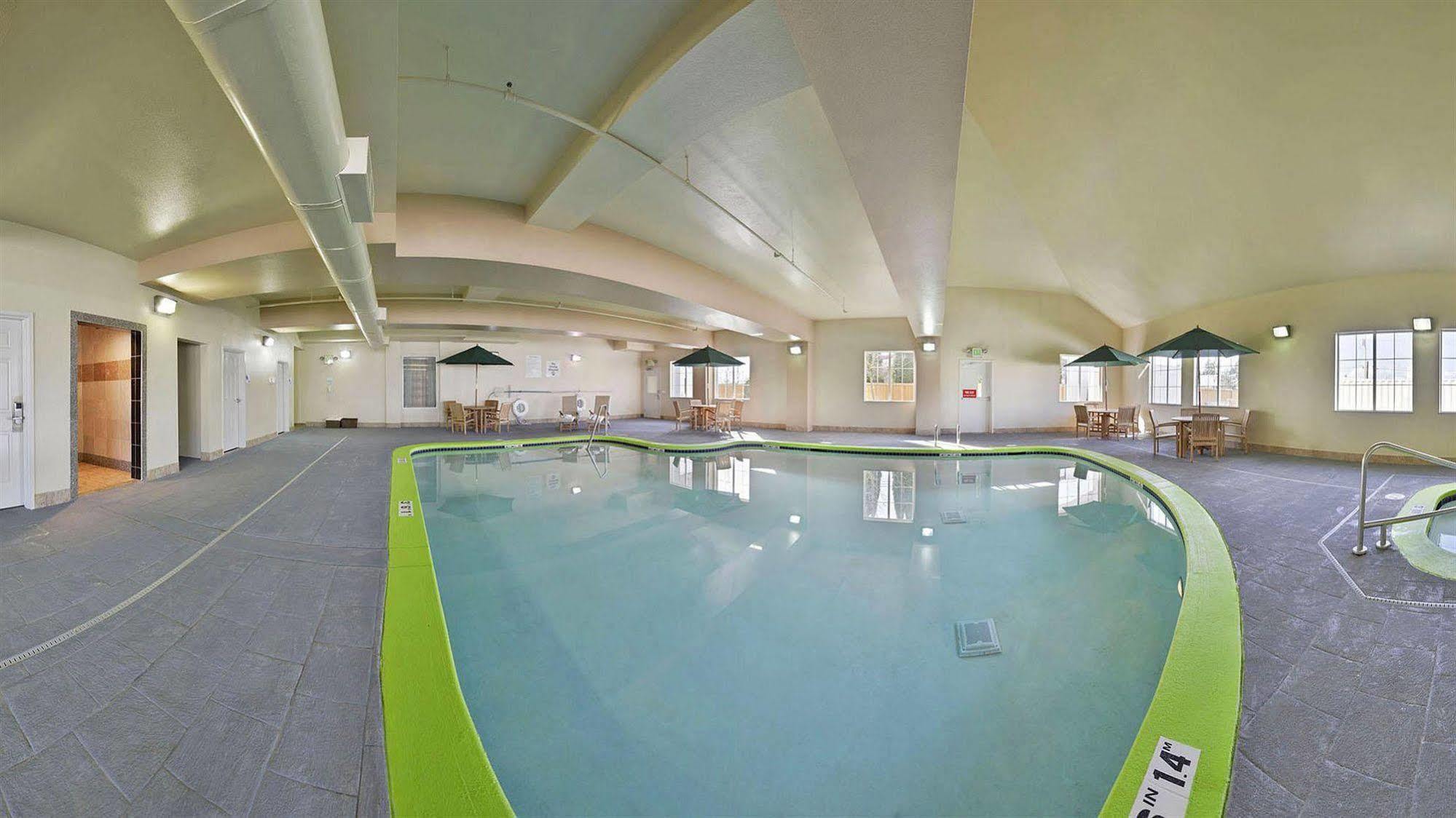 Holiday Inn Express & Suites Tacoma South - Lakewood By Ihg Экстерьер фото